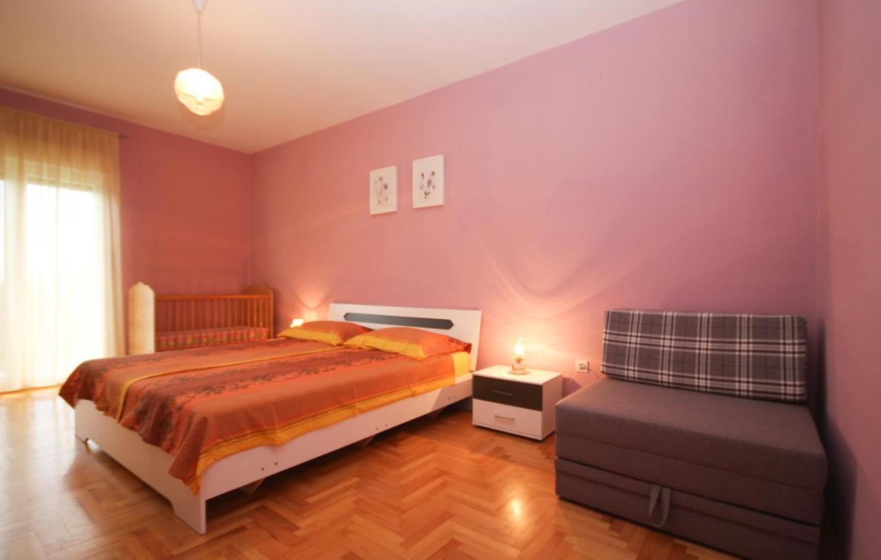 Guest House Ljubica Medulin Exteriör bild