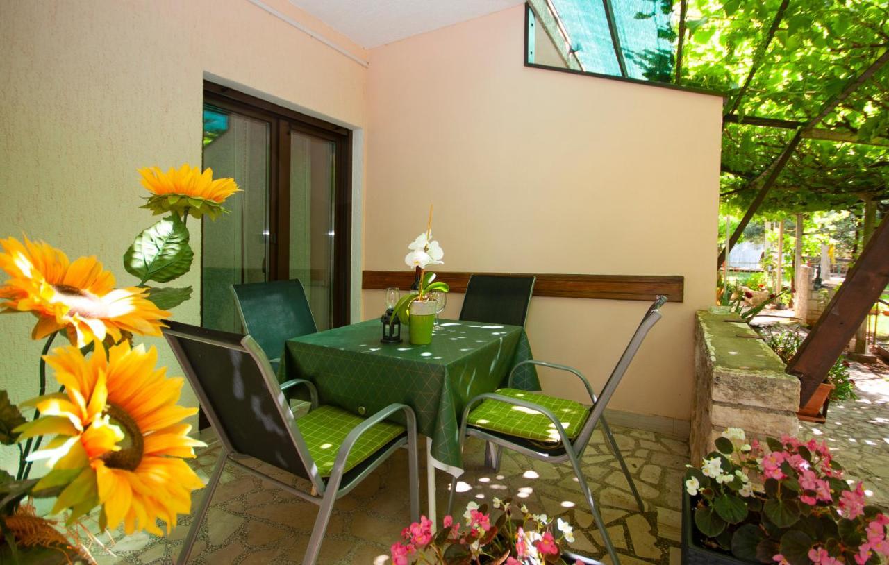 Guest House Ljubica Medulin Exteriör bild