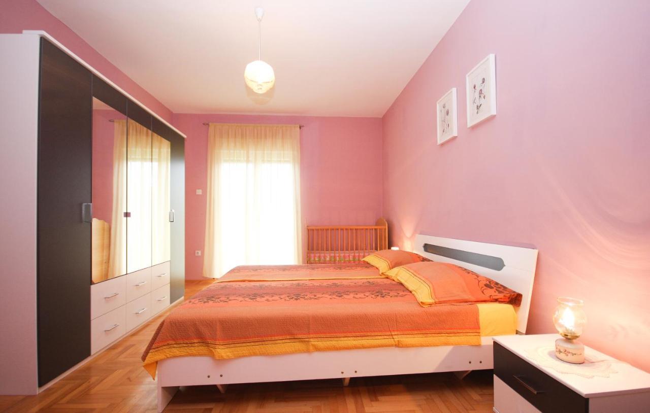 Guest House Ljubica Medulin Exteriör bild